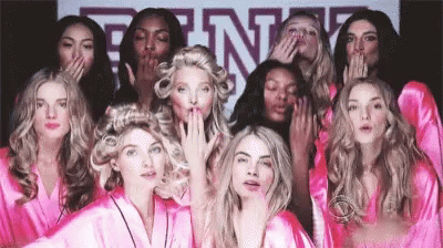 Victoria’s Secret Fashion Show 2025: Gigi Hadid, Emily Ratajkowski ve Behati Prinsloo Podyumda Göz Kamaştırdı