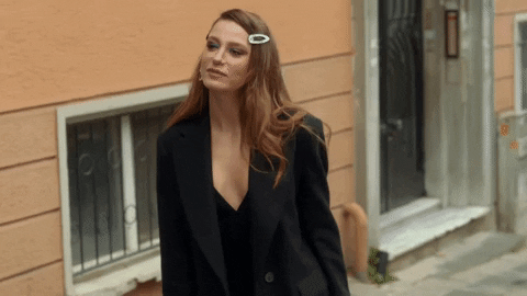 Serenay Sarıkaya'nın reklam anlaşması sosyal medyayı salladı