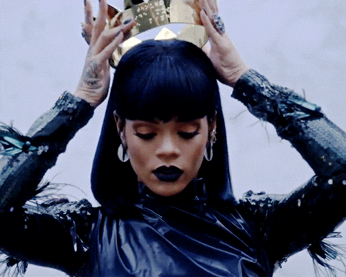 Rihanna Moda Sektöründen Ağır Darbe Aldı: Fenty Projesinde Büyük Kayıp
