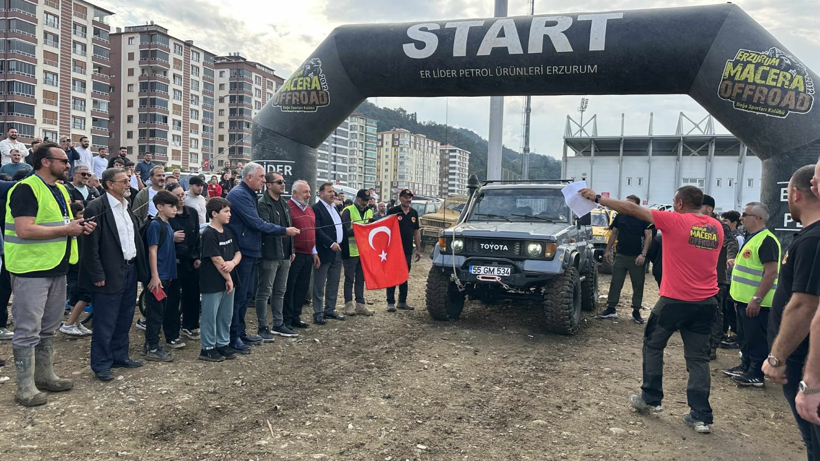 Of’ta nefes kesen anlar: 1. Off-Road Festivali büyük ilgi gördü