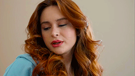 Bez Bebek’in Yağmur’u Asena Keskinci Başrolde Geri Döndü