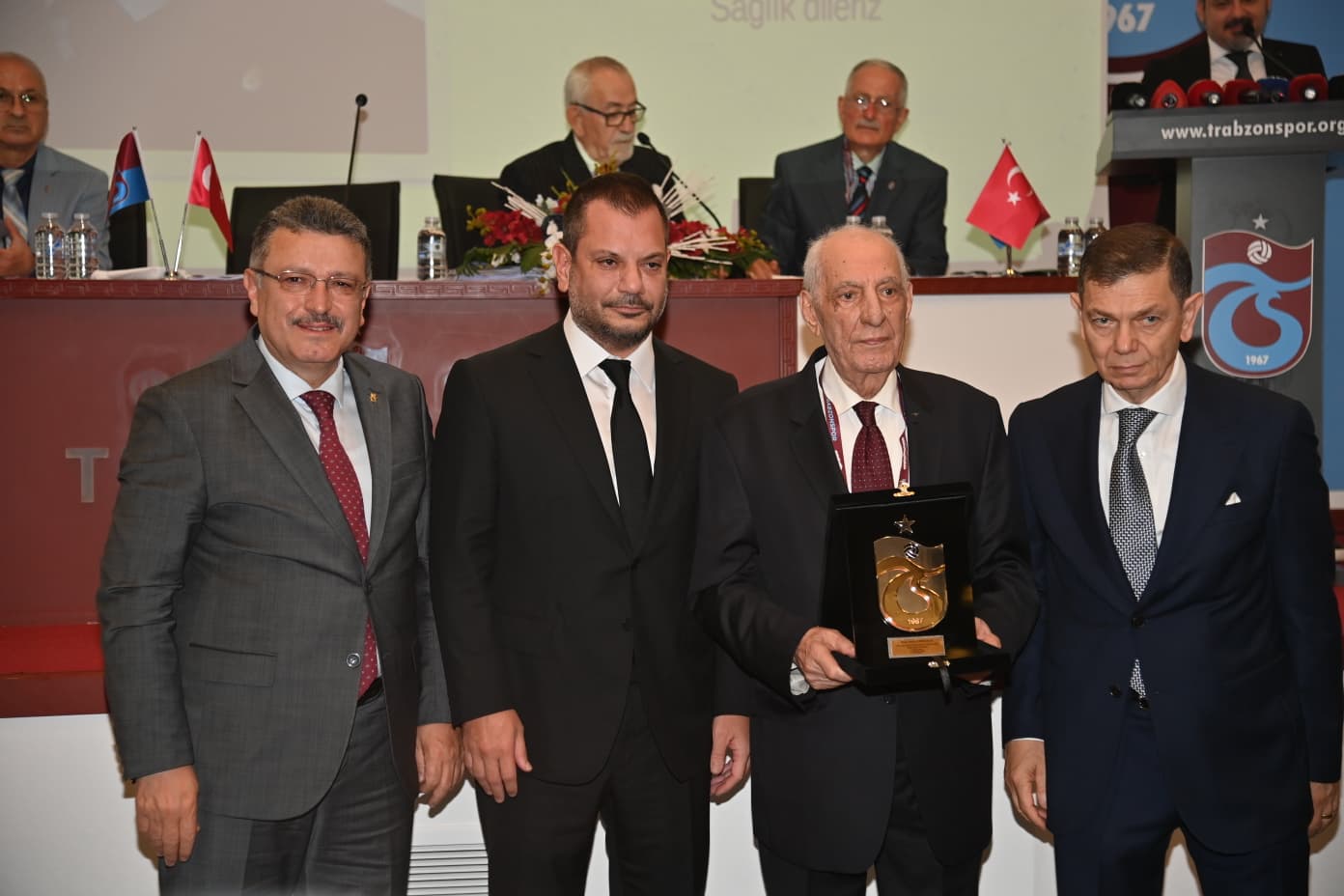 Whatsapp Image 2025 10 25 At 12.58.44