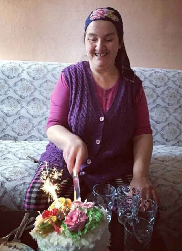 669504F7 A524 41B9 9Ce8 0963E4Faf3D4