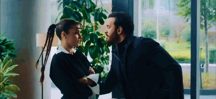 Hande Erçel ve Barış Arduç’lu Aşk ve Gözyaşı dizisi sona mı eriyor?