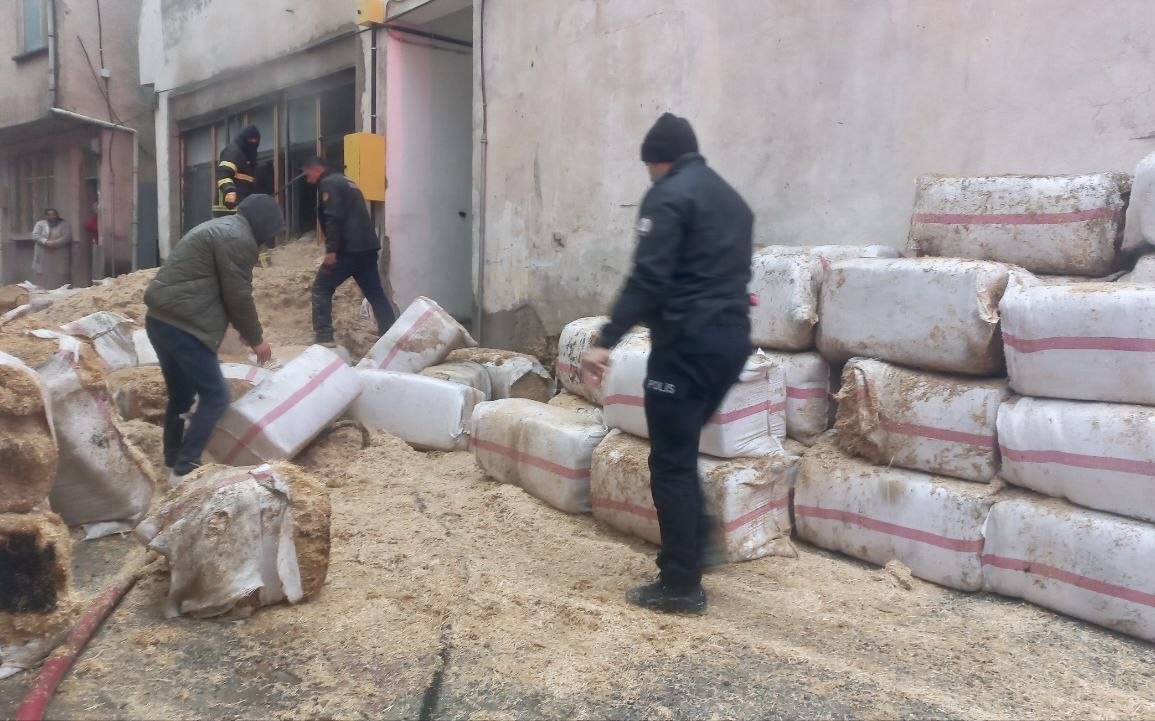 A A 20251115 39713570 39713569 G O L K O Y D E D E P O D A C I K A N Y A N G I N S O N D U R U L D U