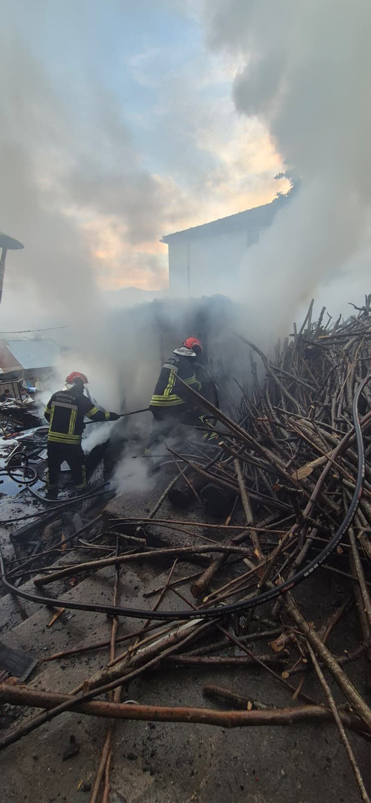 A A 20251128 39838325 39838323 T R A B Z O N D A E V D E C I K A N Y A N G I N S O N D U R U L D U