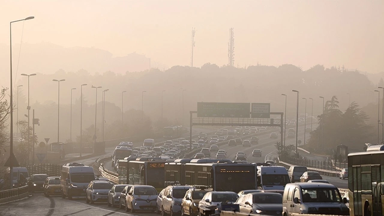 Istanbul Sis Uwj4 Cover