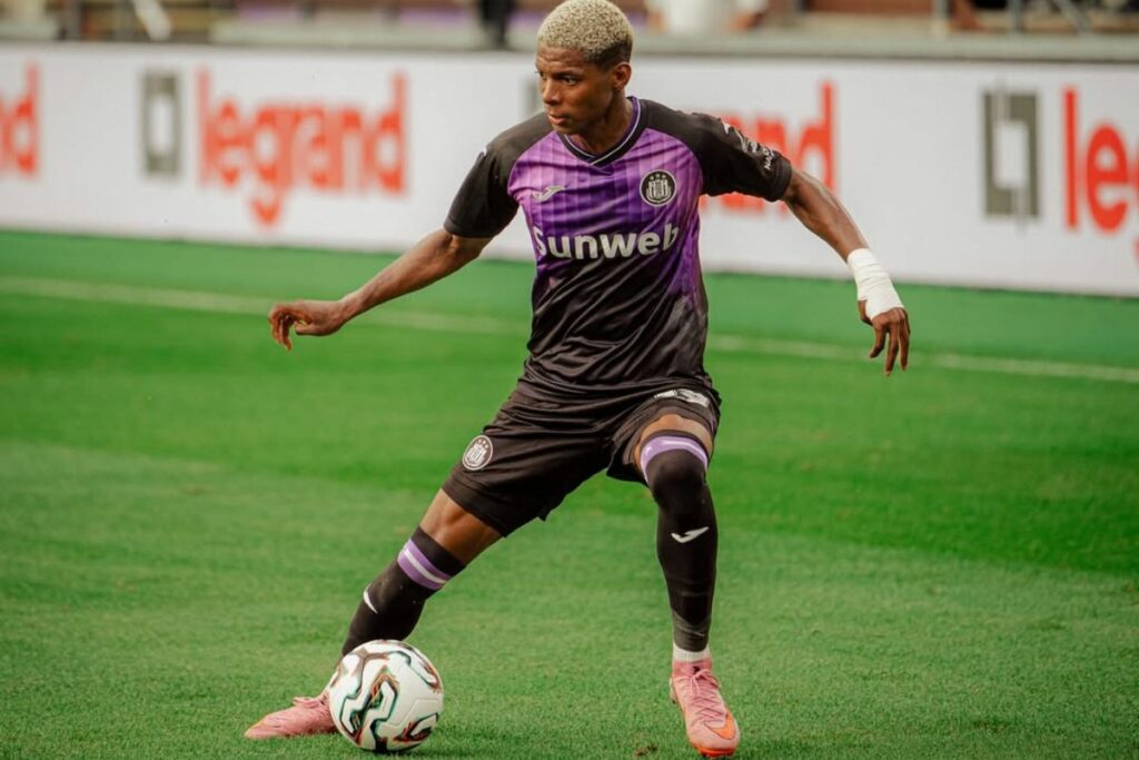 Nilson Angulo En Anderlecht 1024X683