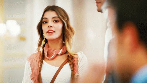 Ünlü oyuncu Selin Şekerci imaj tazeledi: Yeni tarzı çok beğenildi