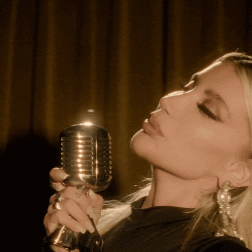 İrem Derici Amsterdam’da maganda saldırısına uğradı: “Sinir krizi geçirdim”