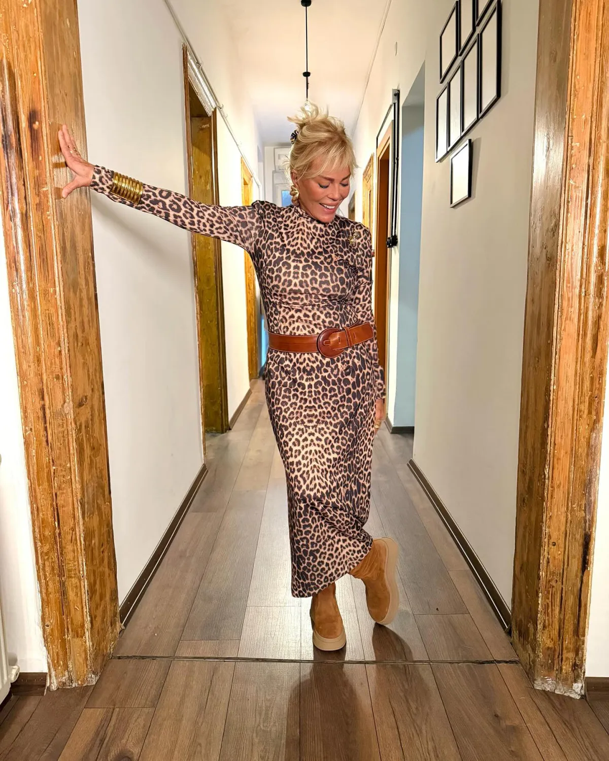 693A45F1F0F78534 W1200Xh1500