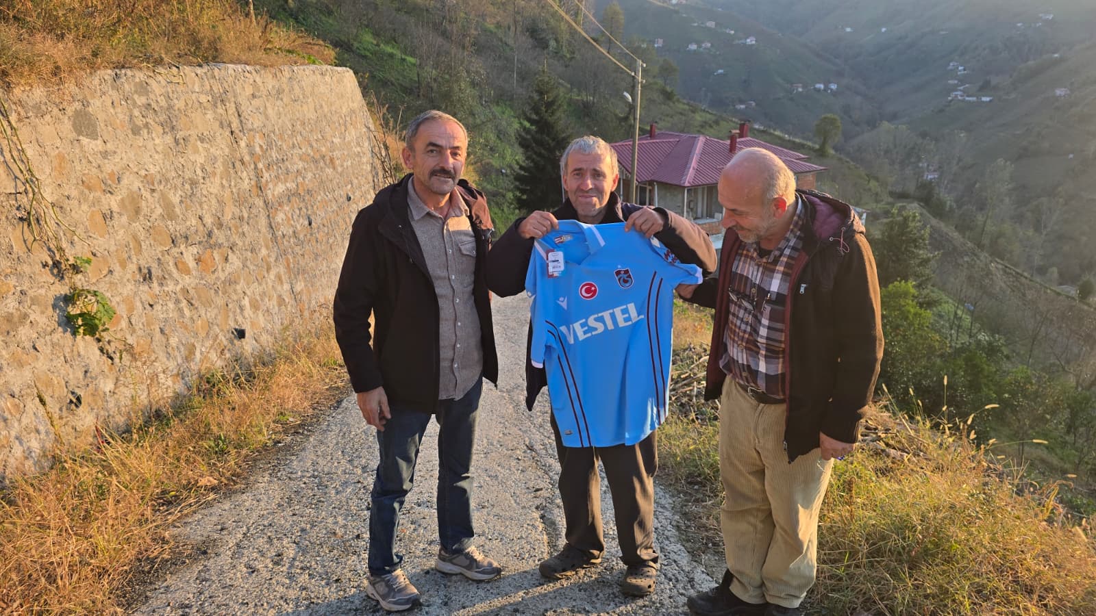 Whatsapp Image 2025 12 04 At 08.55.59 (1)