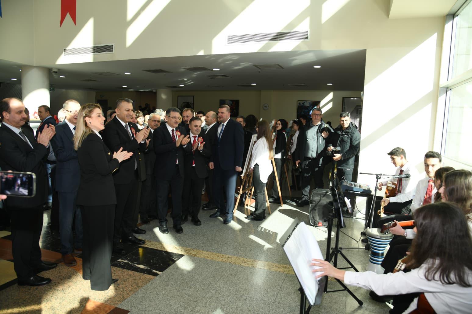 Trabzon’un Kurtuluşunun 108. Yılında Başkan Genç’ten Bağımsızlık Mesajı