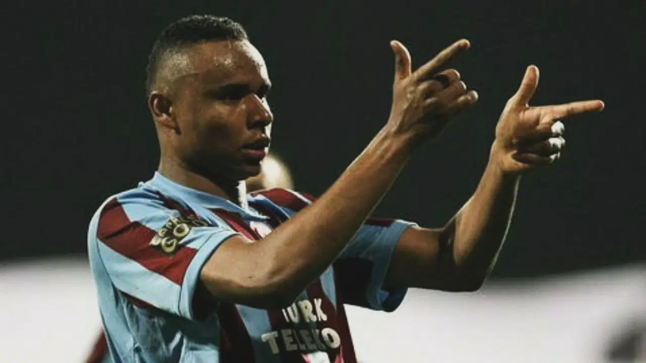 8C7E687D 8062 47F5 9Ac2 Da135Dfff754