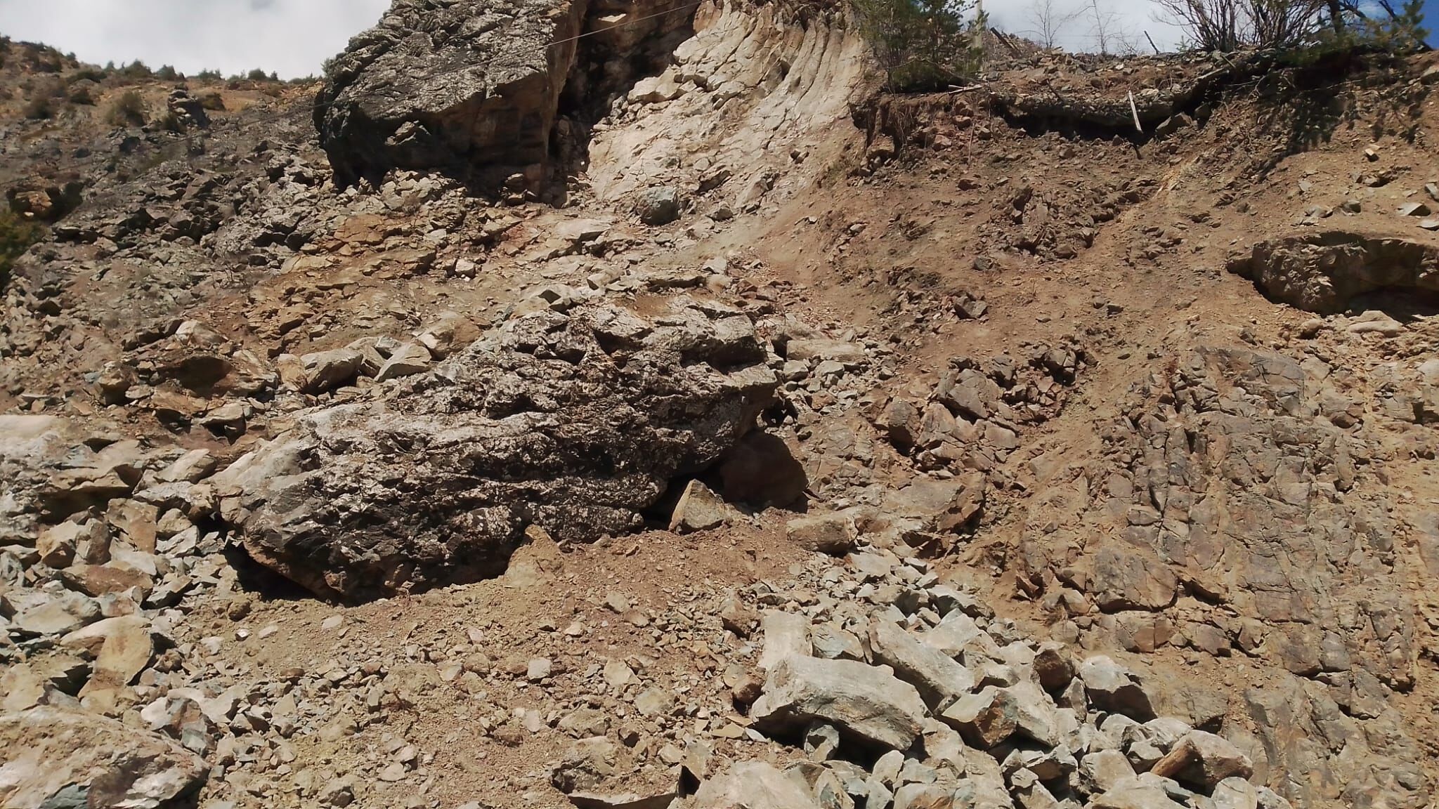 A A 20260407 41037875 41037873 G U M U S H A N E D E G R U P K O Y Y O L U H E Y E L A N N E D E N I Y L E U L A S I M A K A P A N D I