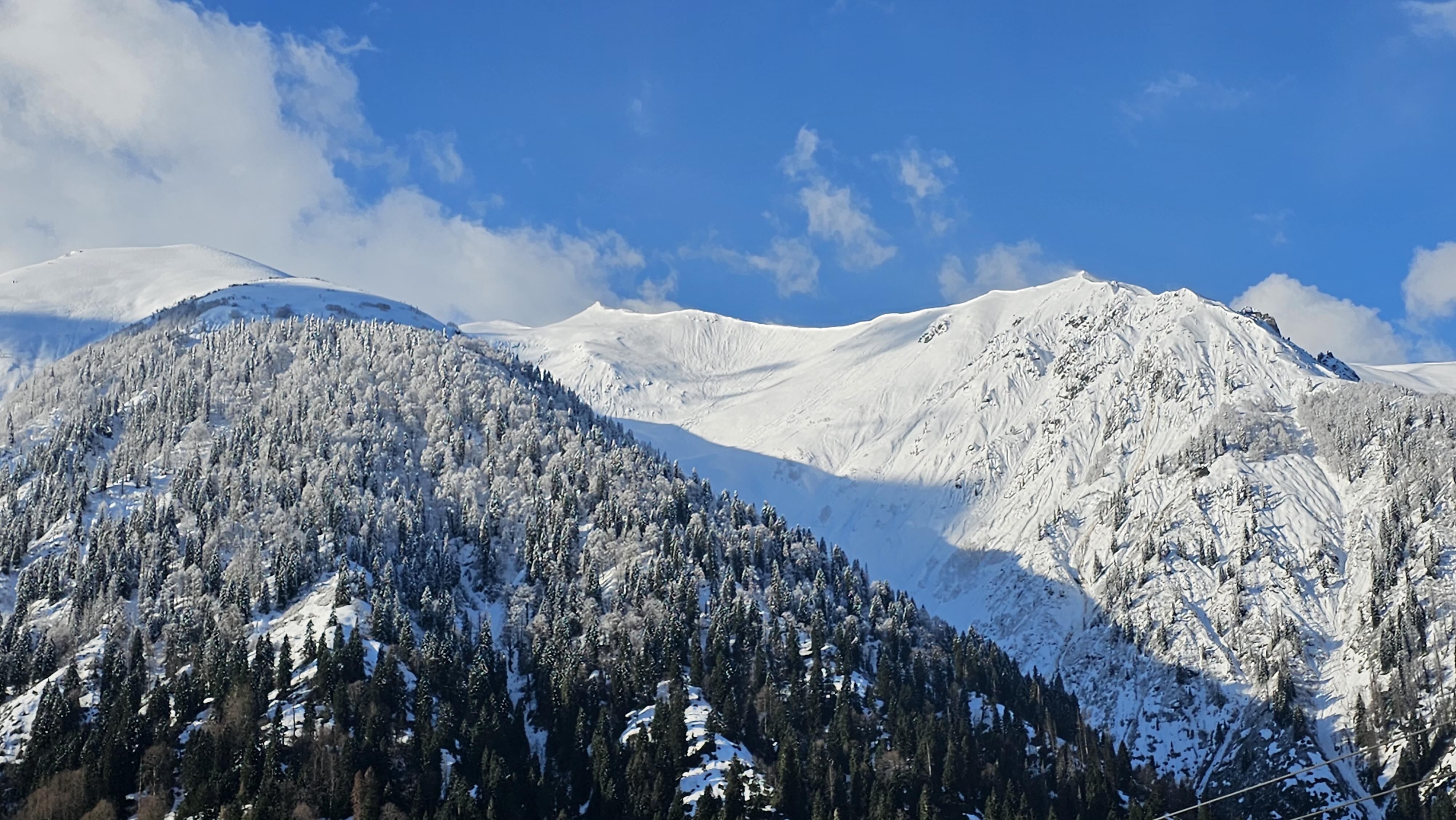 A A 20260425 41207034 41207031 R I Z E D E K A C K A R D A G L A R I B E Y A Z A B U R U N D U