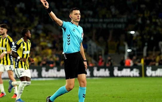 Fenerbahce Kayserispor Macini Ozan Ergun Yone 19225883 Amp