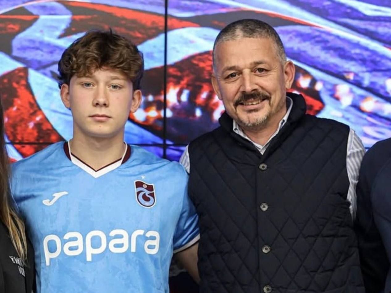 Galatasarayultrataraftar 1775377371 3868468222819812717 49118442557