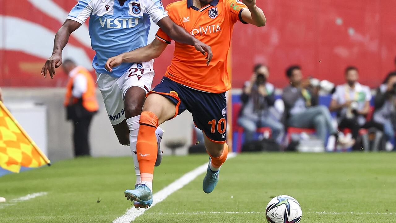 Trabzonspor Basaksehir Aa Arsiv 1978143