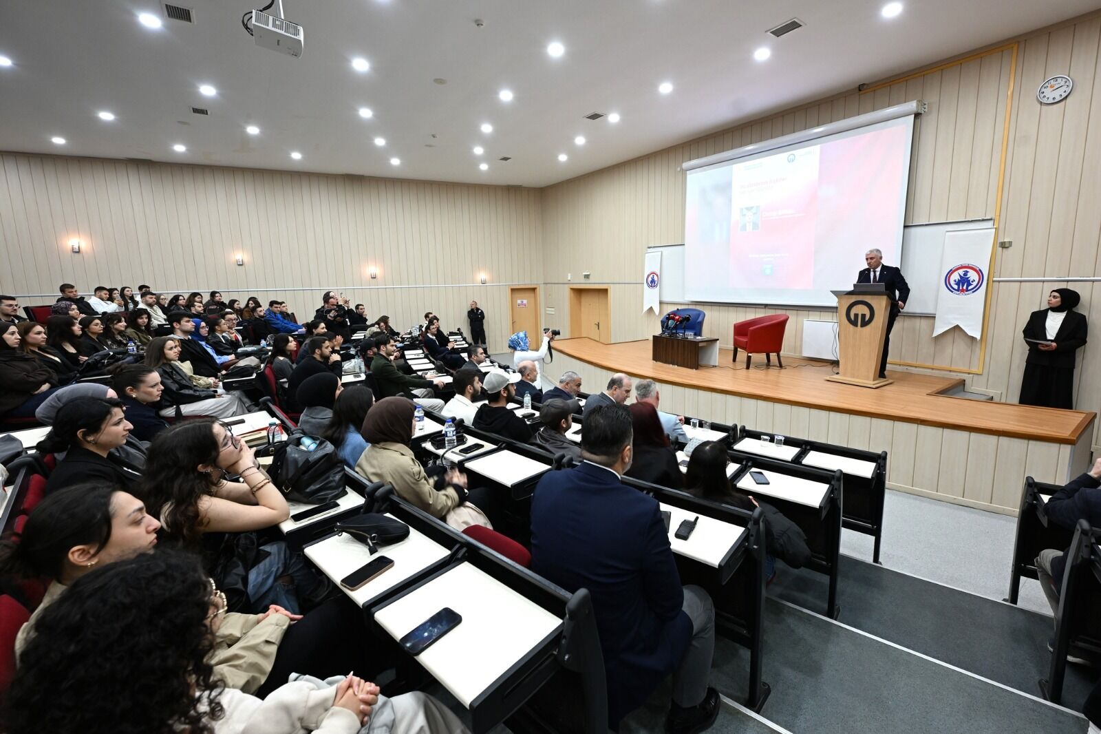 Whatsapp Image 2026 04 22 At 18.54.00 (1)