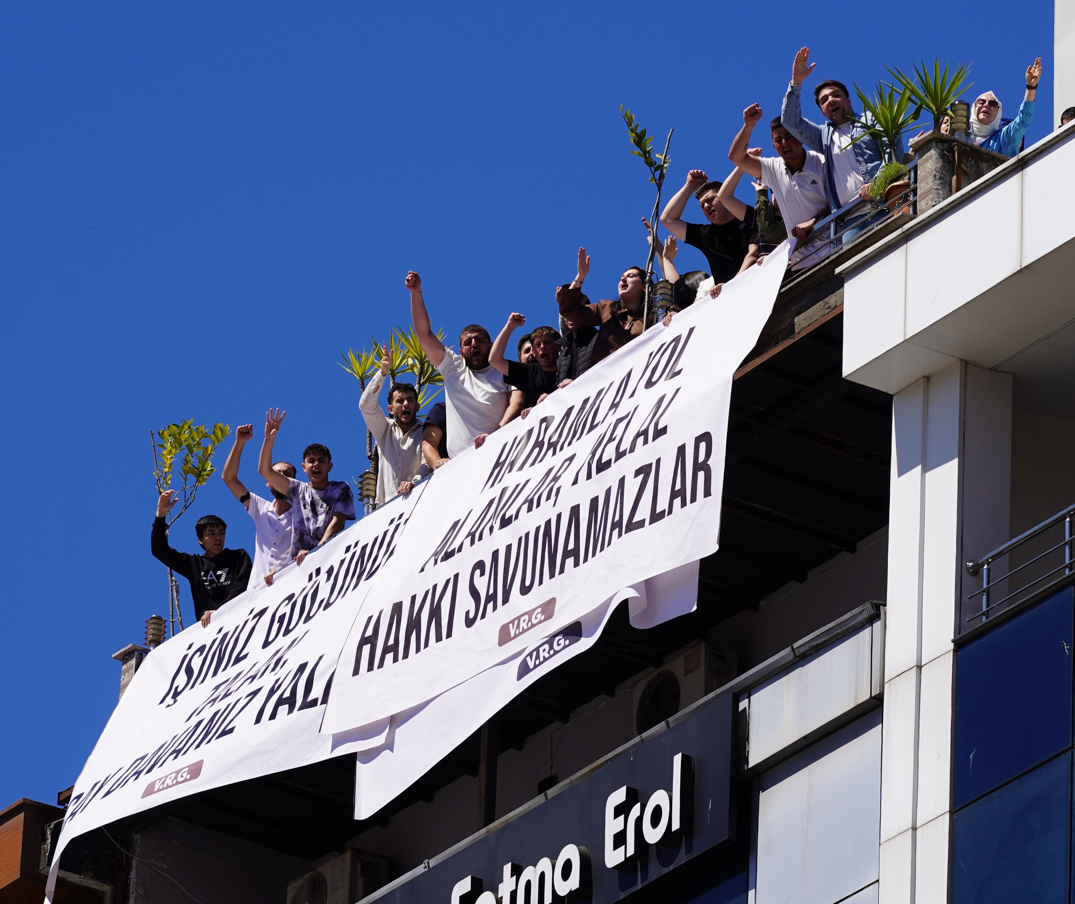 Özgür Özel Rize (3)