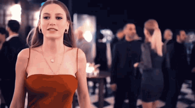 Serenay Sarıkaya Türkiye’ye Döndü, Soruşturma Kapsamında Gözaltına Alındı
