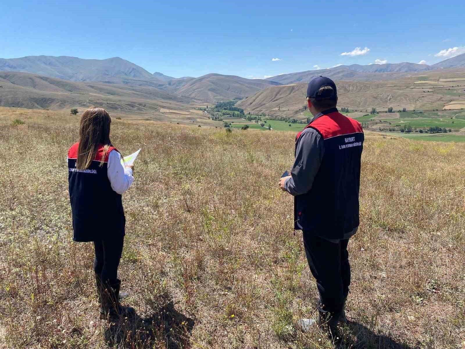 Bayburt'ta işlenmeyen tarım arazileri için saha çalışması sürüyor