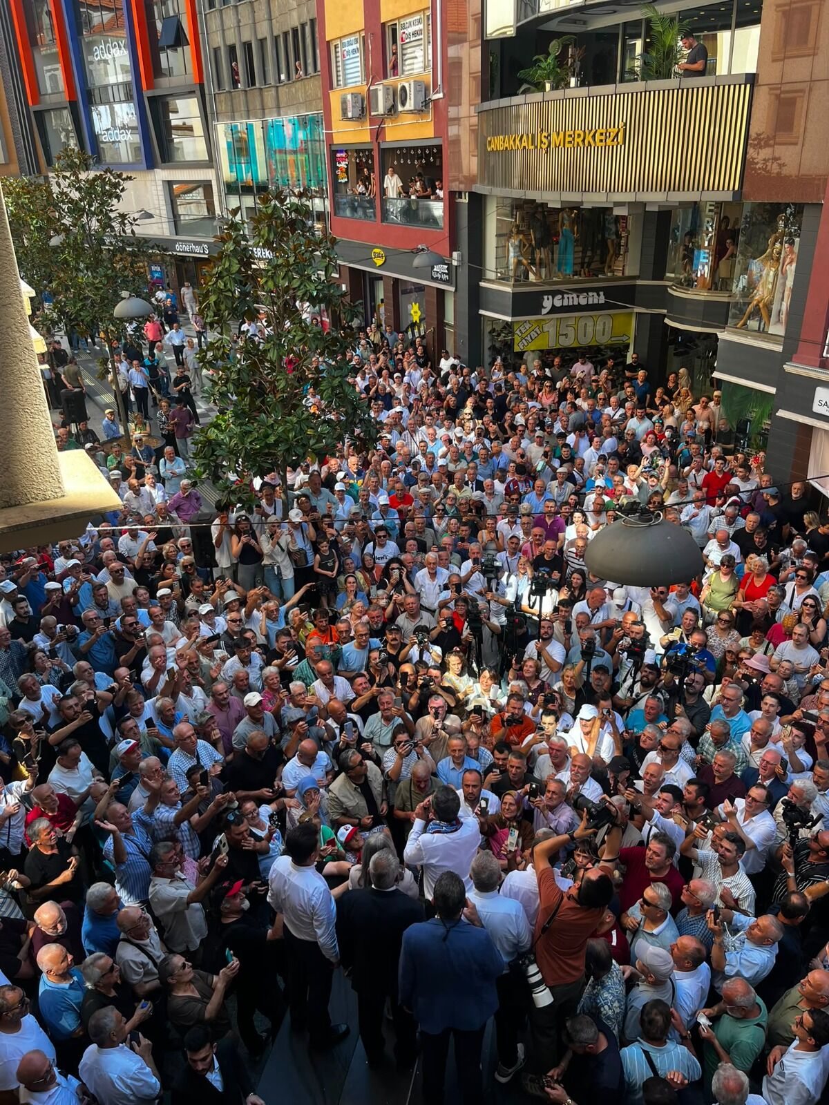 Özgür Özel-8