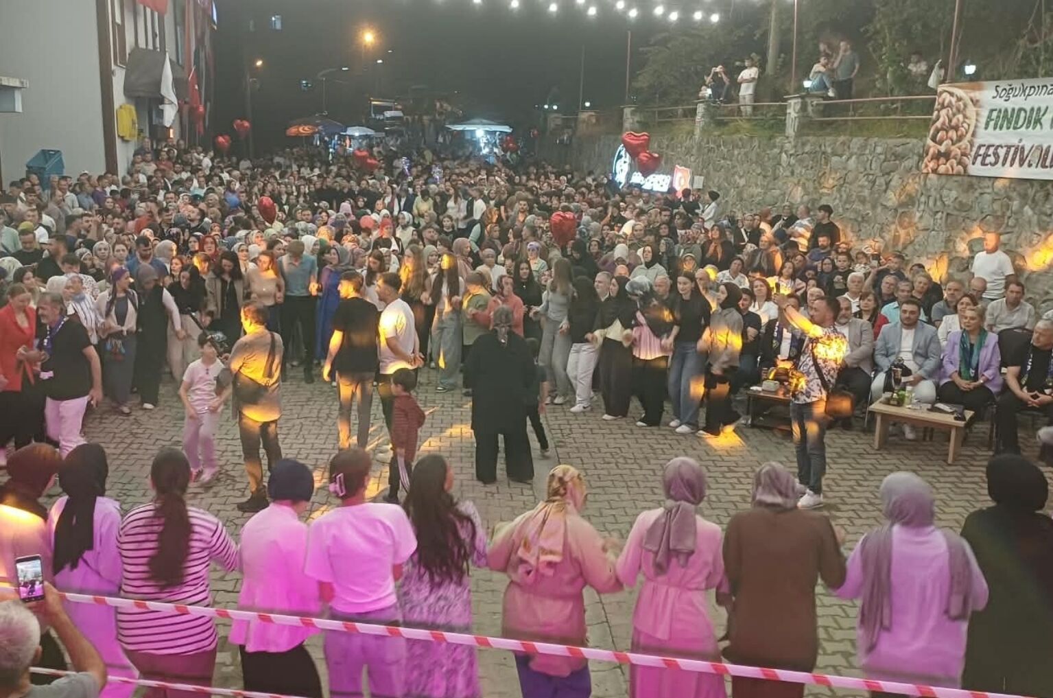 Üst Manşet Foto