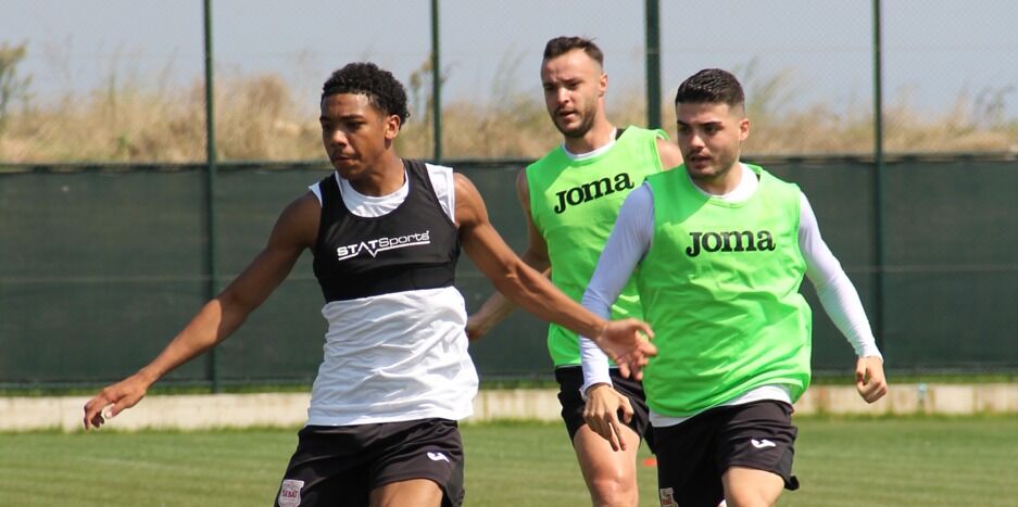 Sebatspor Elazığspor Maçı İçin Hazırlıklarını Çift Antrenmanla Sürdürüyor