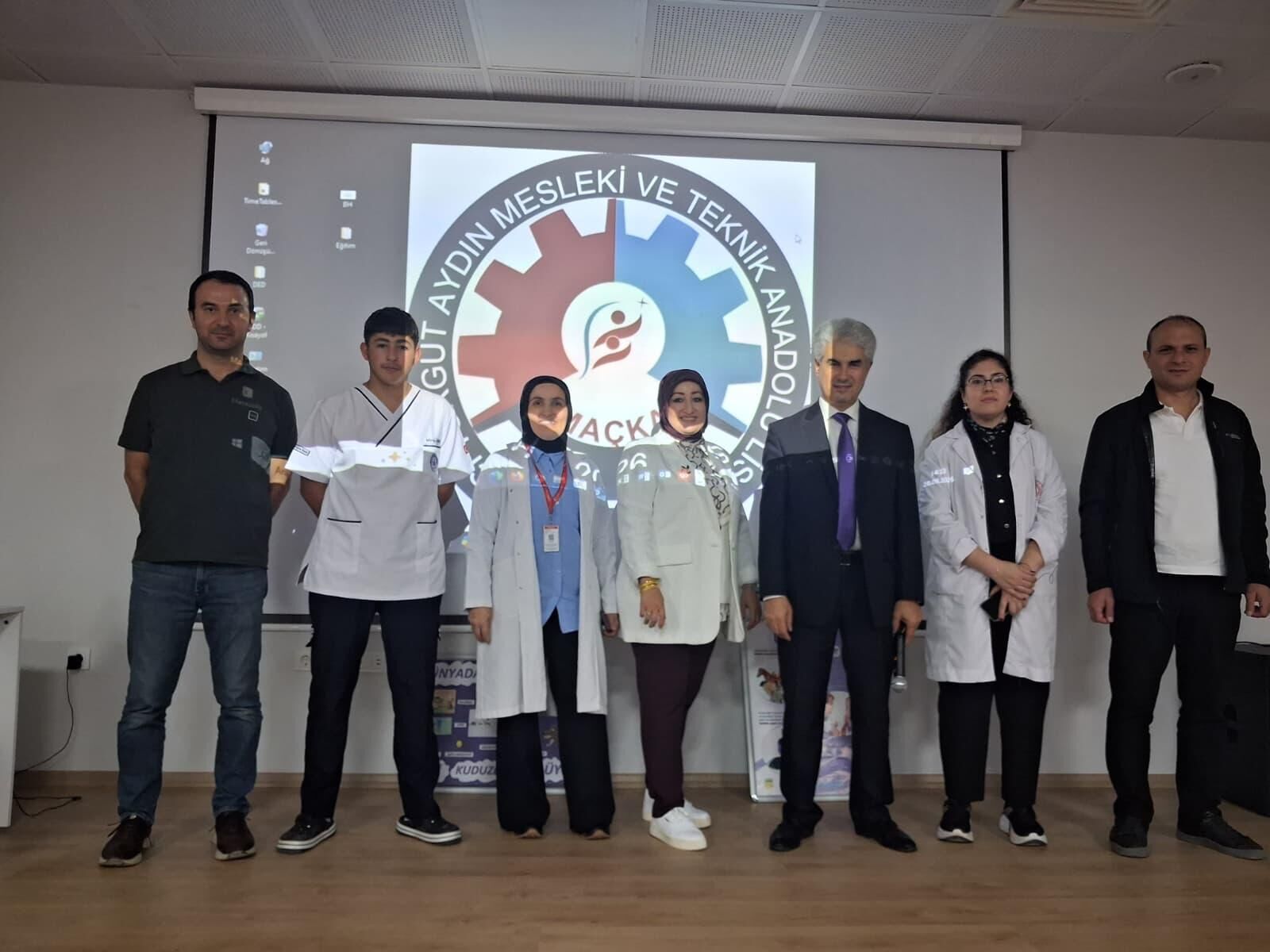 Maçka’da öğrencilere sağlık farkındalığı eğitimi verildi