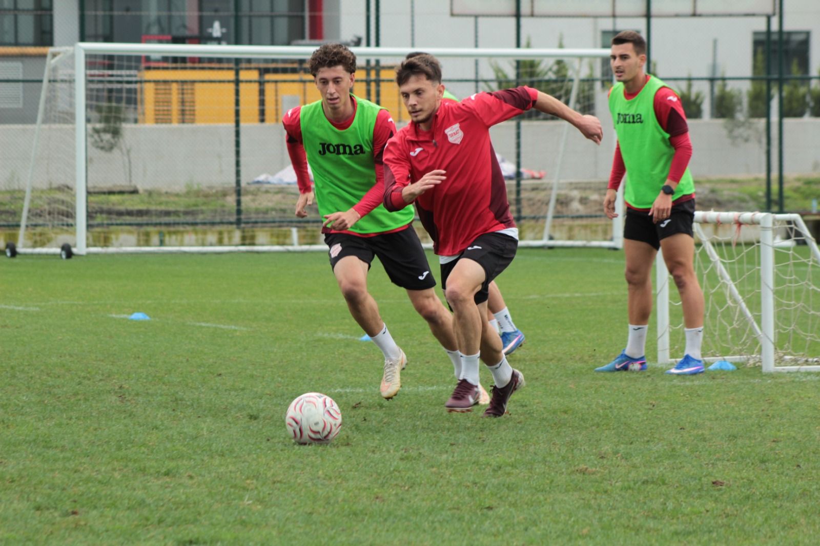 Sebatspor'da Sabırlar Tükendi! Turgay Karslı'nın Öğrencileri İnegöl'de Kötü Gidişatı Bitirmek İstiyor!
