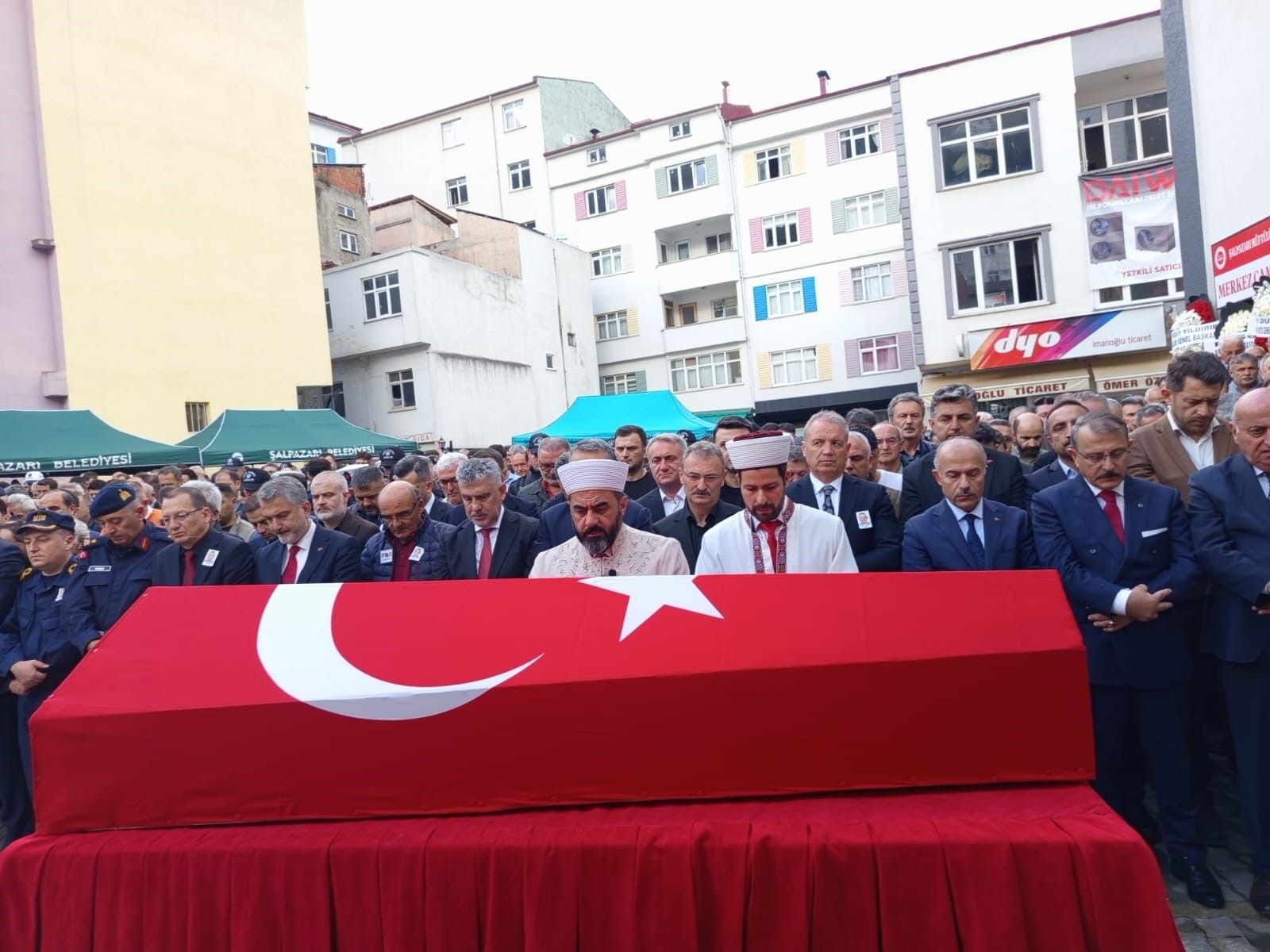 Trabzon'da Polis Memuruna Acı Veda! Şahin Sağlam Uğurlandı