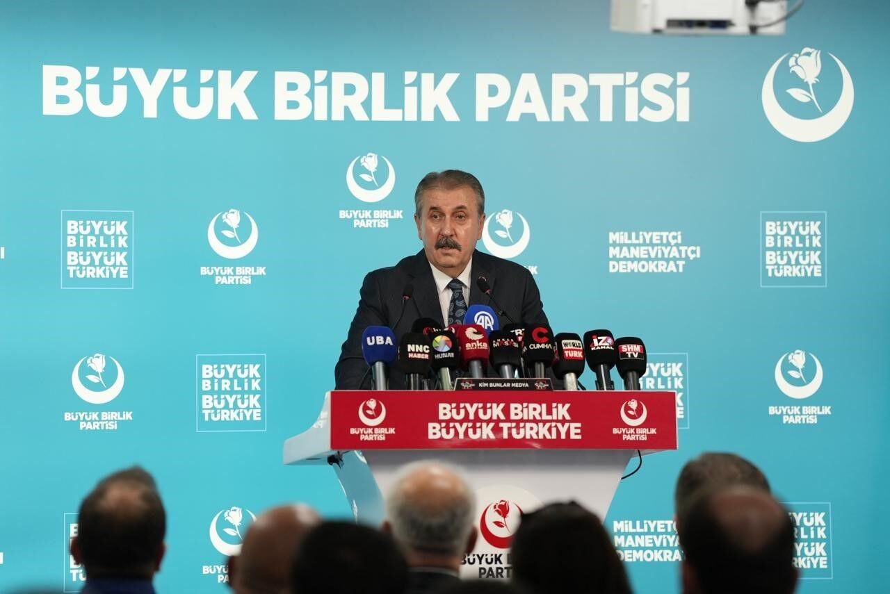 BBP Genel Başkanı Destici: 'Bu vurgunu kim gerçekleştirmişse bir eksiksiz ortaya çıkarılmalı'